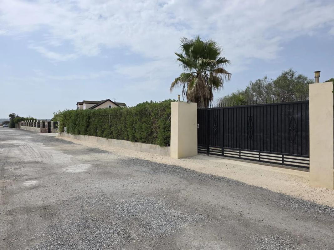Properties for sale and rent in Spain photo 3