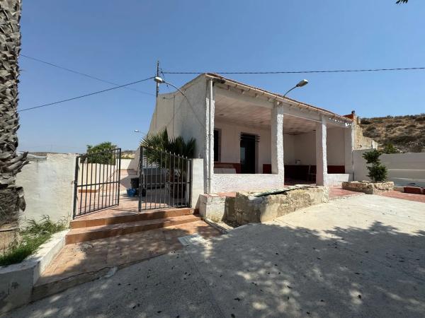 Casa independiente en alto partida torrellano, 2080 photo 4