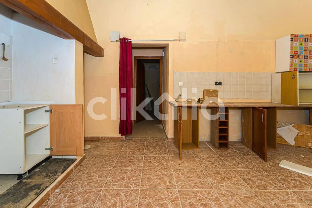 Propiedades en venta y alquiler en España photo 2