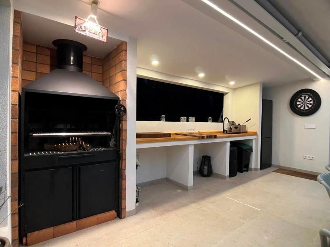 Properties for sale and rent in Spain photo 4