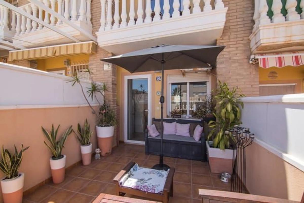 Properties for sale and rent in Spain photo 1