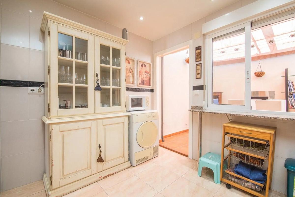 Properties for sale and rent in Spain photo 4