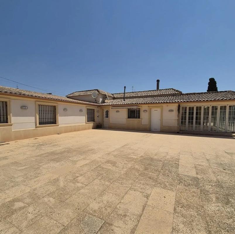 Properties for sale and rent in Spain photo 2
