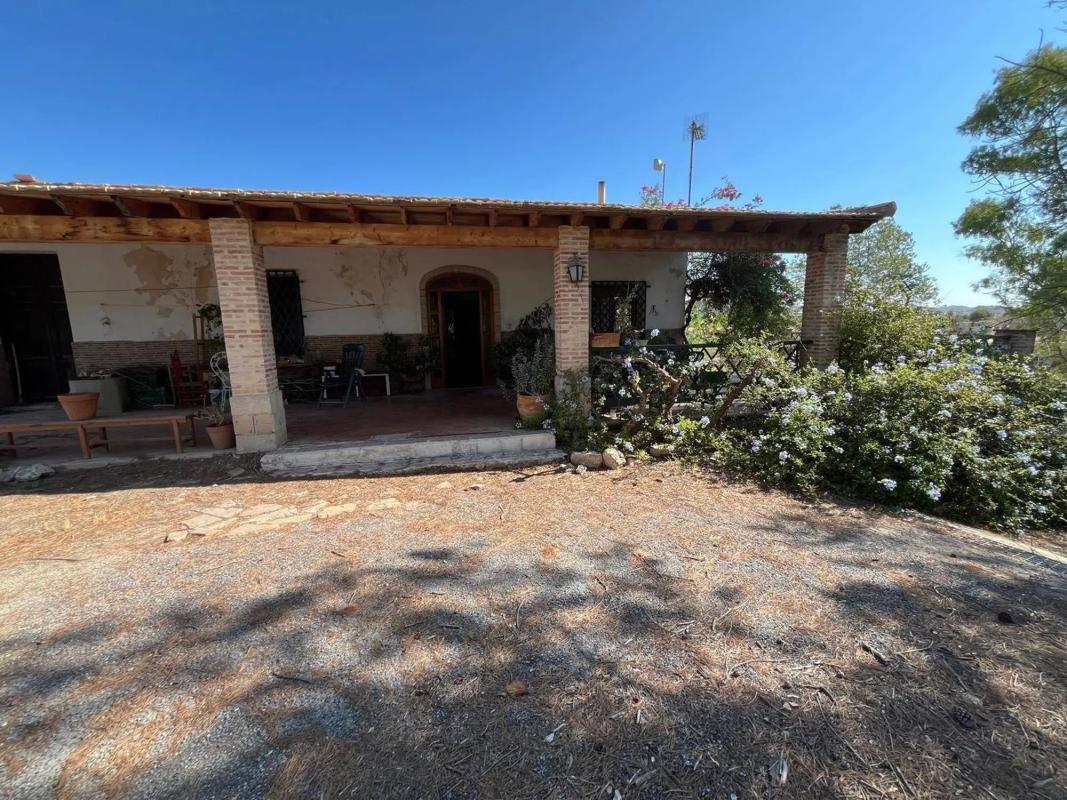 Properties for sale and rent in Spain photo 2