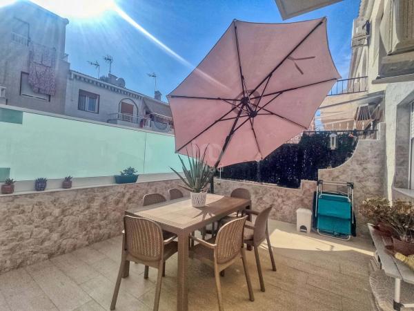 Independent chalet for sale in Gran Playa, Santa Pola
 photo 1