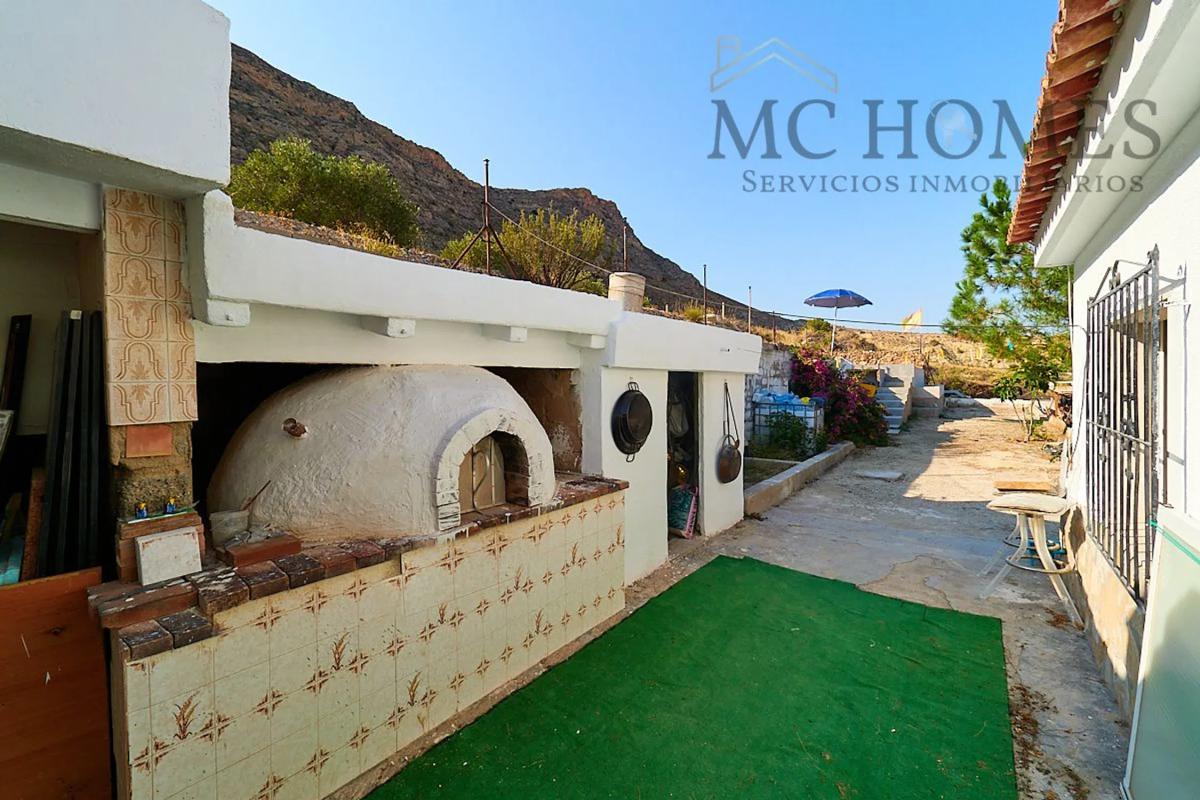 Properties for sale and rent in Spain photo 2