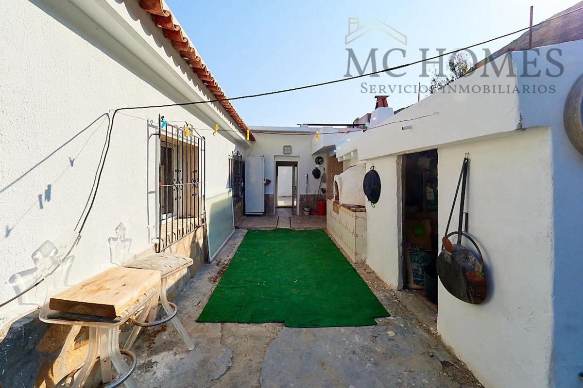 Properties for sale and rent in Spain photo 3