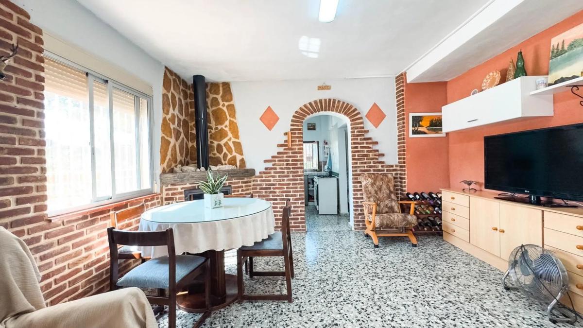 Продажа загородного участка в  Partida Rochet , Агост photo 4