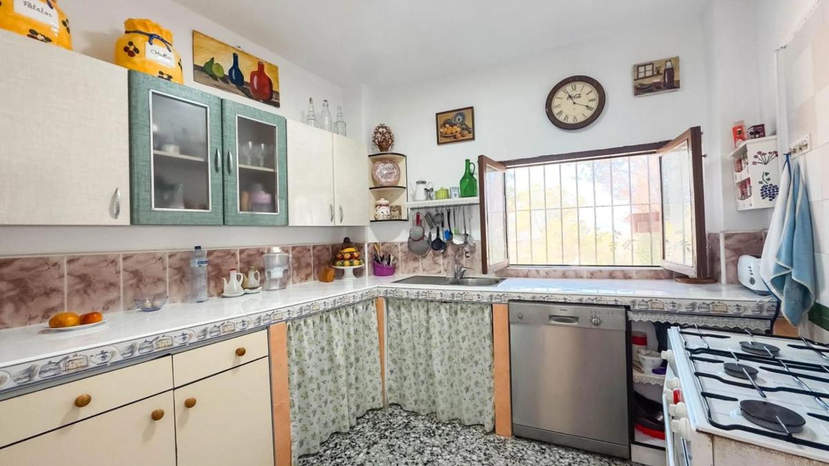Продажа загородного участка в  Partida Rochet , Агост photo 5