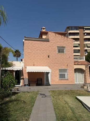 Casa independiente en calle de Formentera, 3 photo 1
