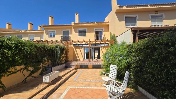 Chalet pareado en calle dels Morros Alts, 10 thumbnail 1