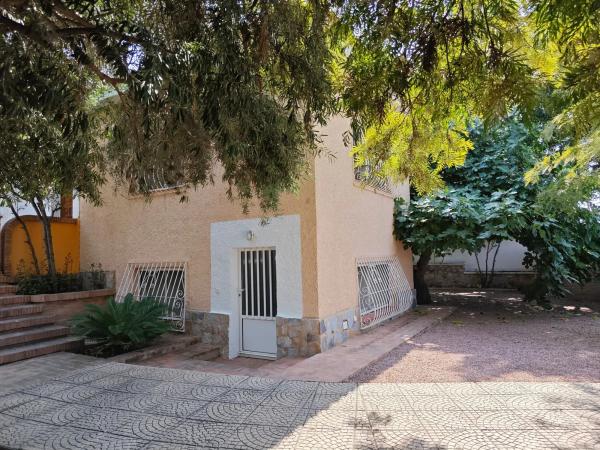 Casa independiente en calle Abedul, 12 photo 1