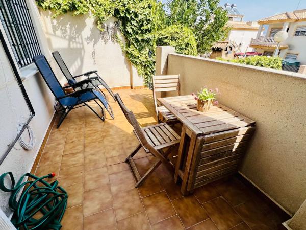 Chalet pareado en calle Murcia, 85 photo 1