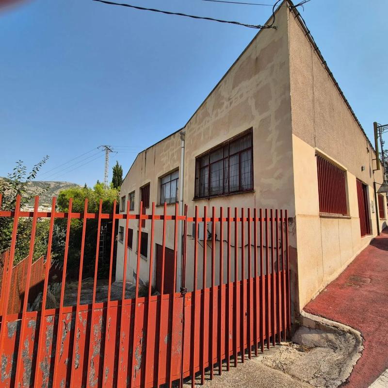 Propiedades en venta y alquiler en España photo 3