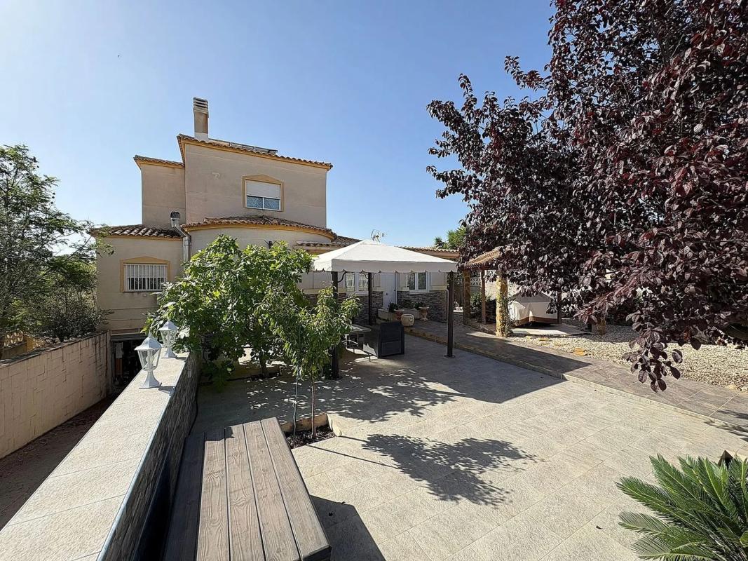 Venta de chalet independiente en Castalla, Castalla
photo 2
