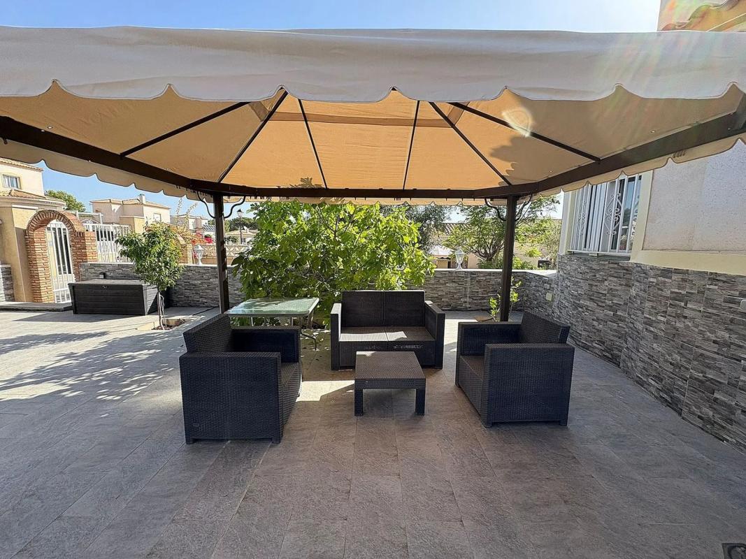 Venta de chalet independiente en Castalla, Castalla
photo 4