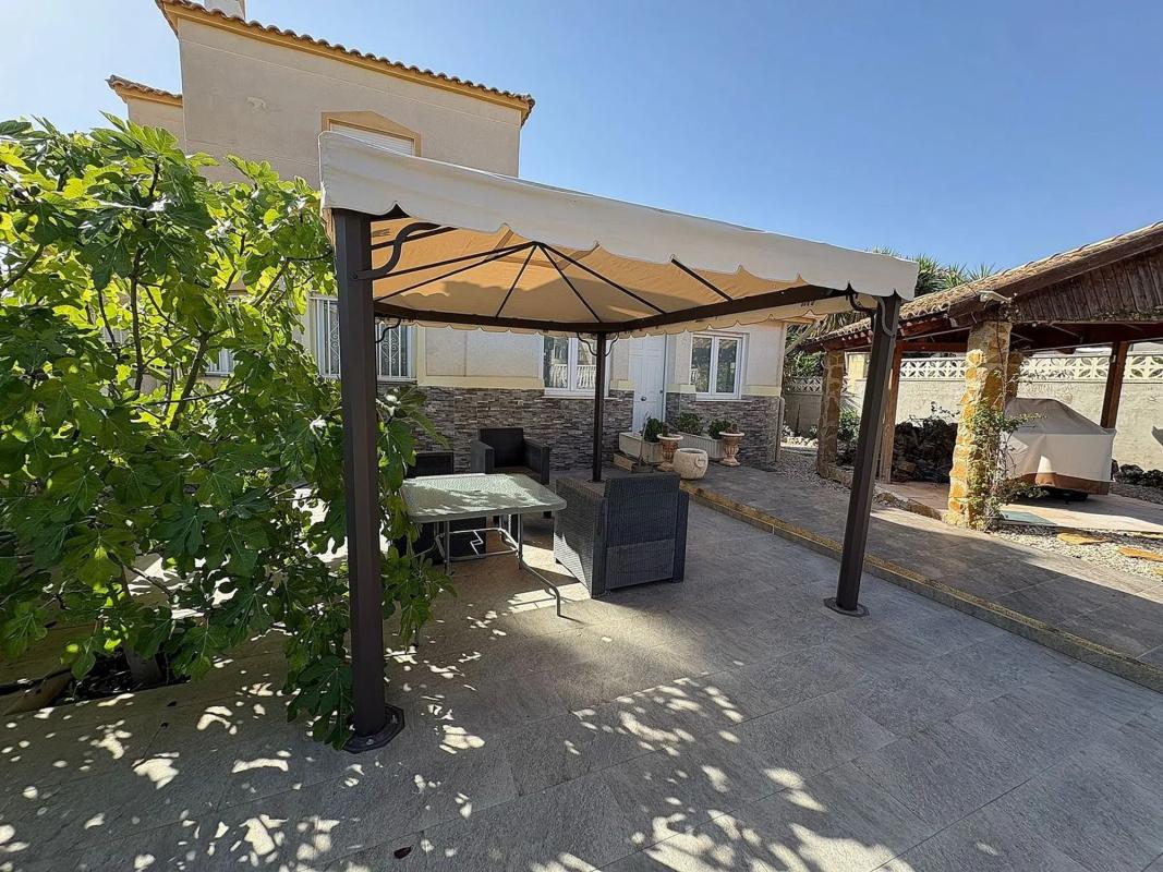 Venta de chalet independiente en Castalla, Castalla
photo 5