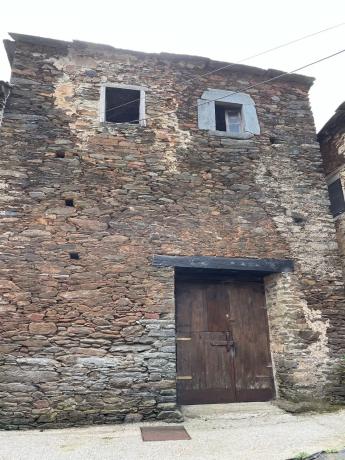 Casa de pueblo en San Emiliano s/n thumbnail 2
