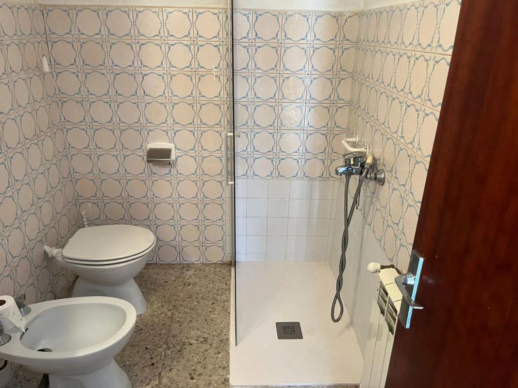 Propiedades en venta y alquiler en España photo 2