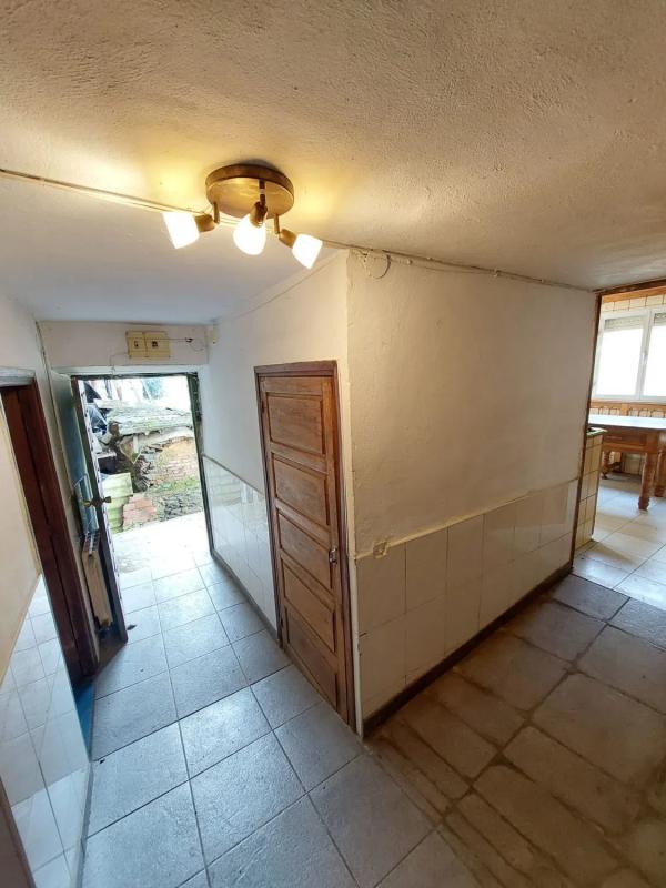 Properties for sale and rent in Spain photo 3