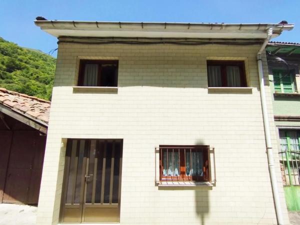Casa de pueblo photo 1