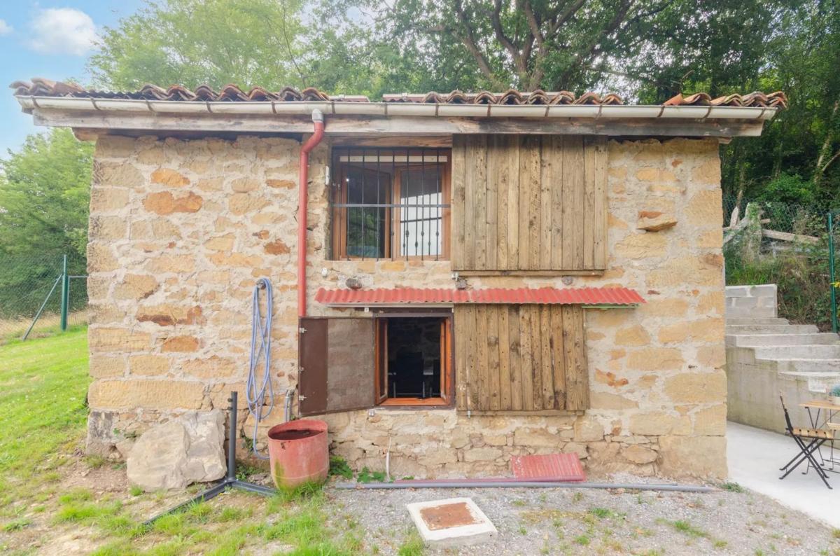 Properties for sale and rent in Spain photo 4