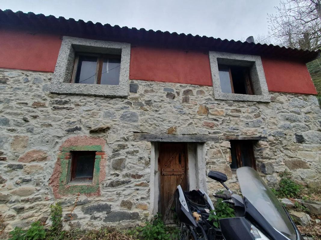 Propiedades en venta y alquiler en España photo 2