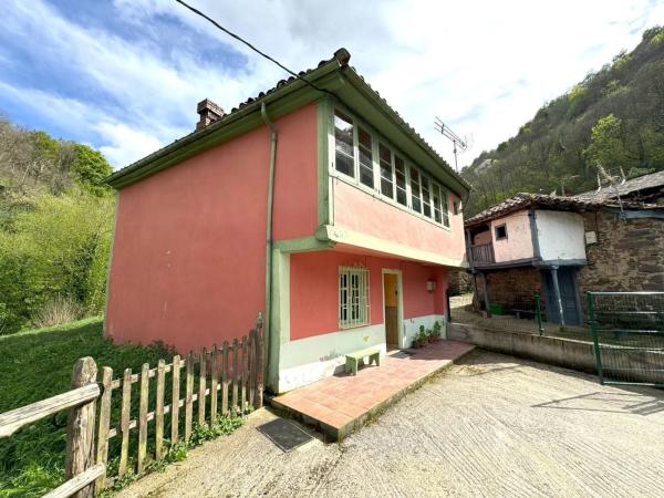 Casa independiente en Lugar Castañedo photo 2