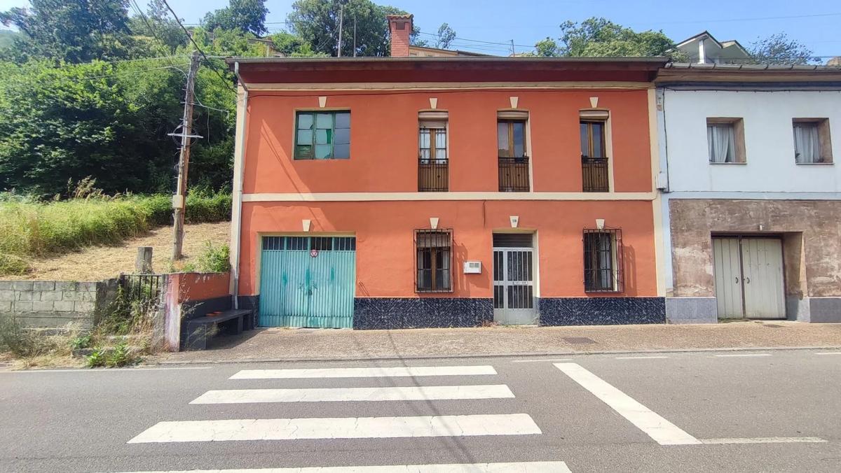 Properties for sale and rent in Spain photo 2