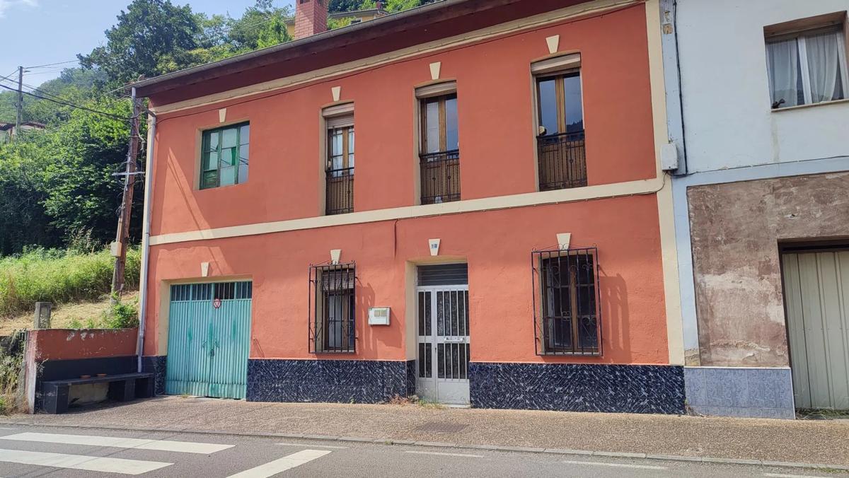 Properties for sale and rent in Spain photo 3