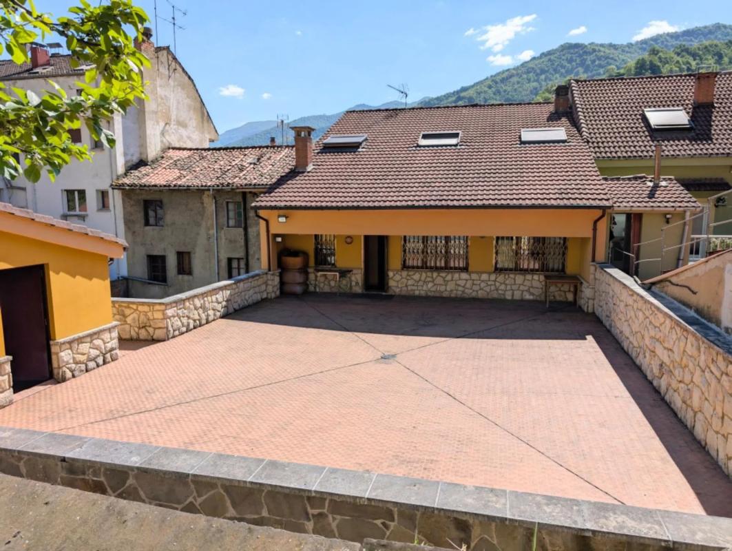 Недвижимость на продажу и в аренду в Испании photo 5