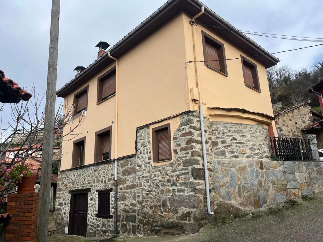 Propiedades en venta y alquiler en España photo 1