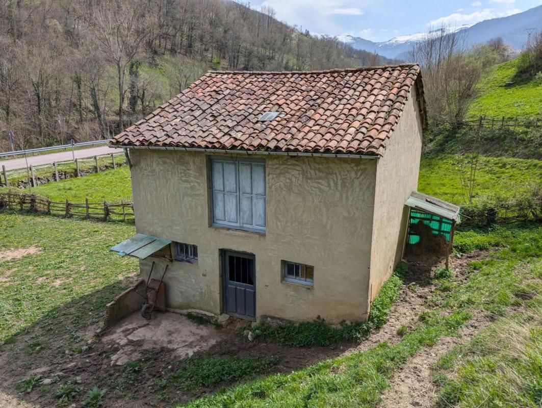 Недвижимость на продажу и в аренду в Испании photo 1