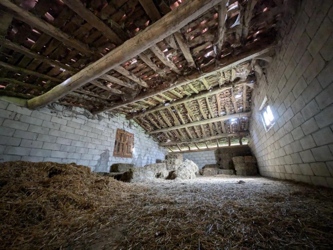 Недвижимость на продажу и в аренду в Испании photo 5