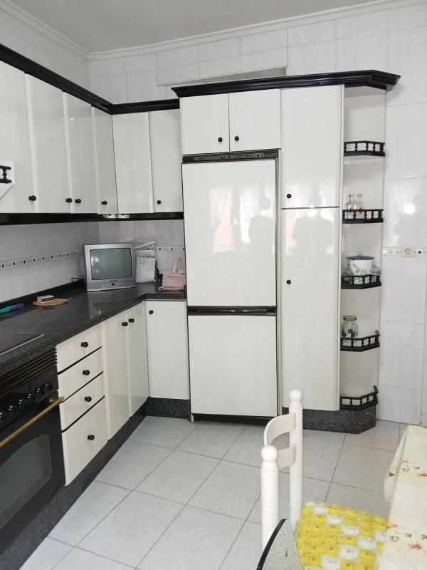 Properties for sale and rent in Spain photo 1
