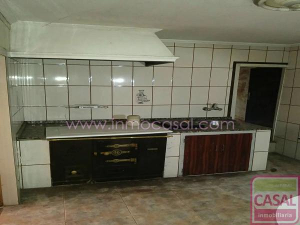 Rustic farm for sale in  Aller , Aller photo 3