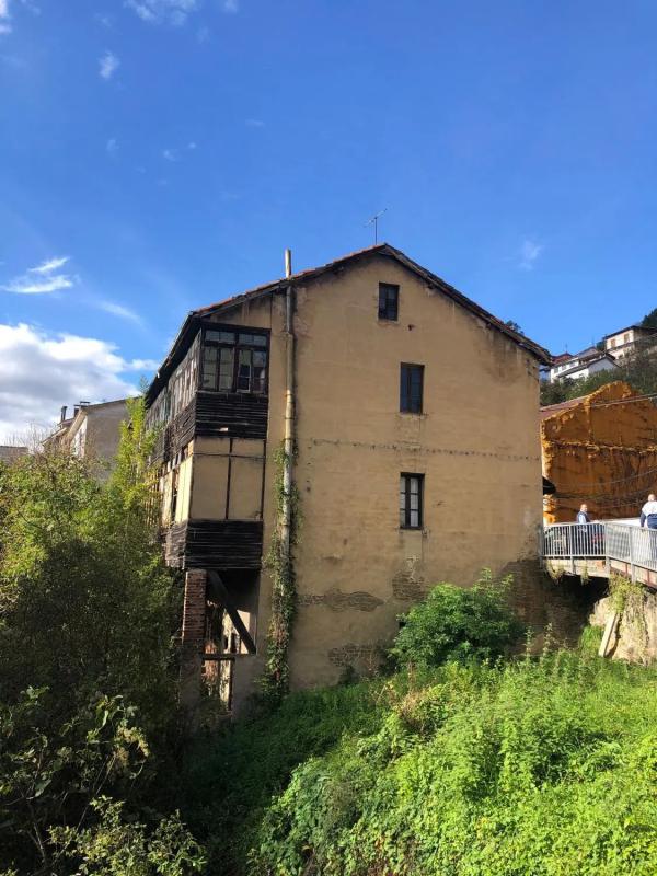 Propiedades en venta y alquiler en España photo 1