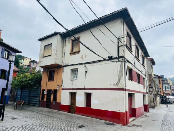 Casa de pueblo en calle Silvino Arguelles, 12 thumbnail 1