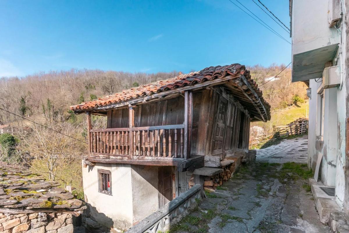 Propiedades en venta y alquiler en España photo 2