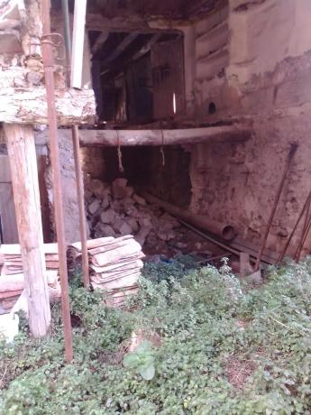 Rustic farm for sale in  El pedroso, 14 , Mieres del Camino photo 2