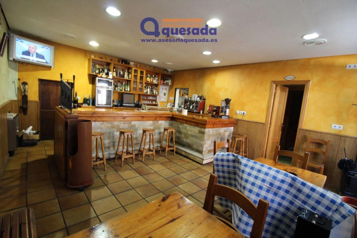Propiedades en venta y alquiler en España photo 2