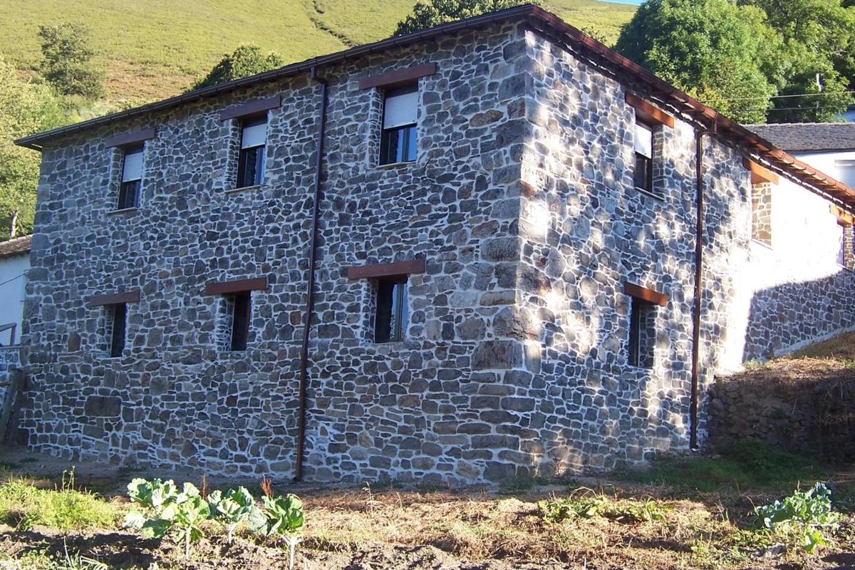 Propiedades en venta y alquiler en España photo 4
