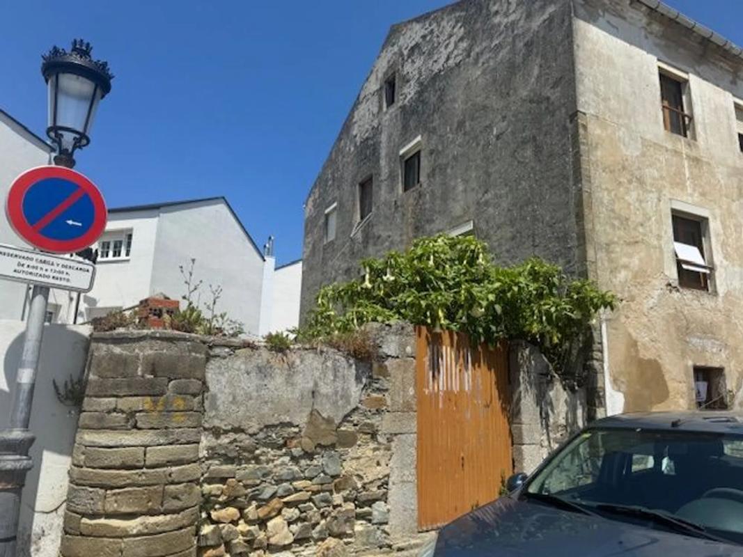 Properties for sale and rent in Spain photo 4