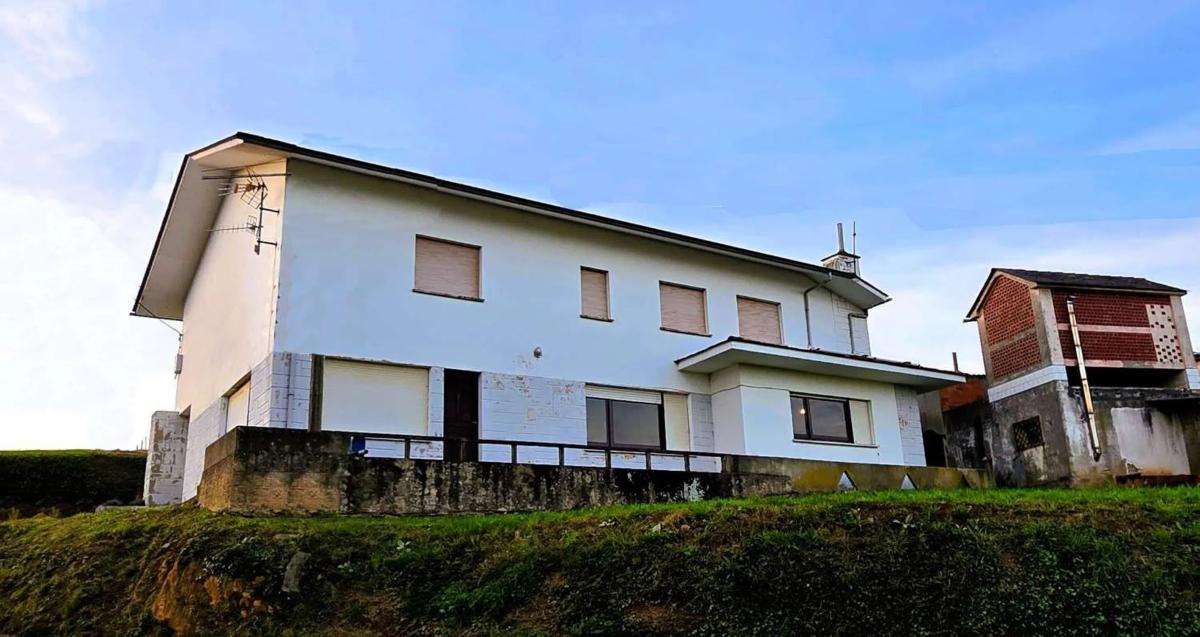 Properties for sale and rent in Spain photo 5