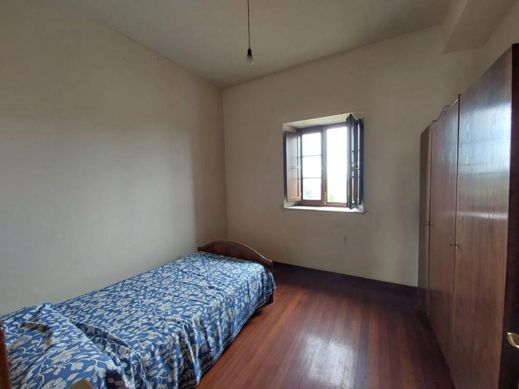 Properties for sale and rent in Spain photo 5