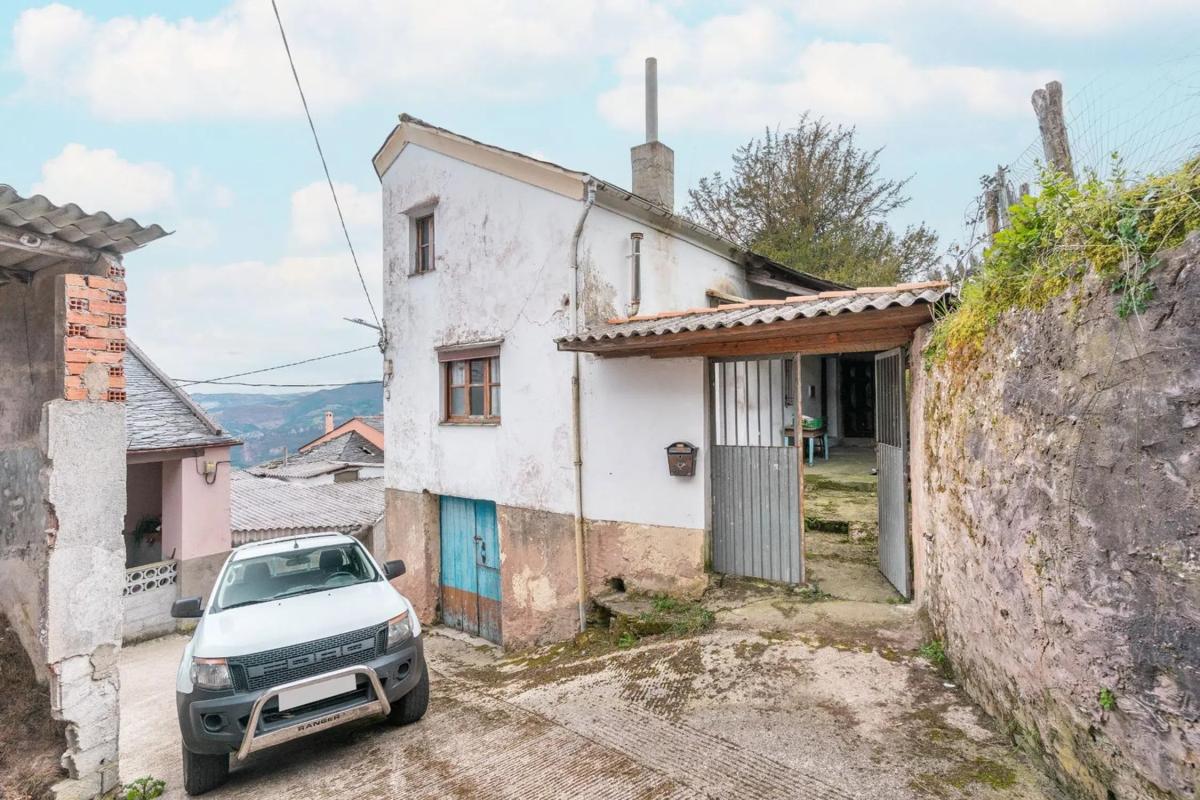 Недвижимость на продажу и в аренду в Испании photo 2