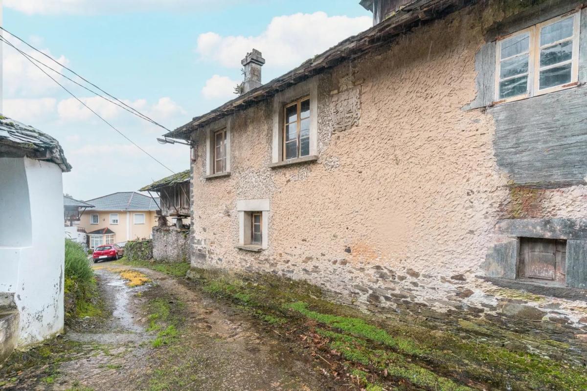 Nieruchomości na sprzedaż i do wynajęcia w Hiszpanii photo 2