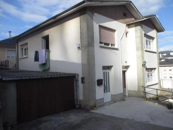 Casa independiente en calle Ferreira thumbnail 1