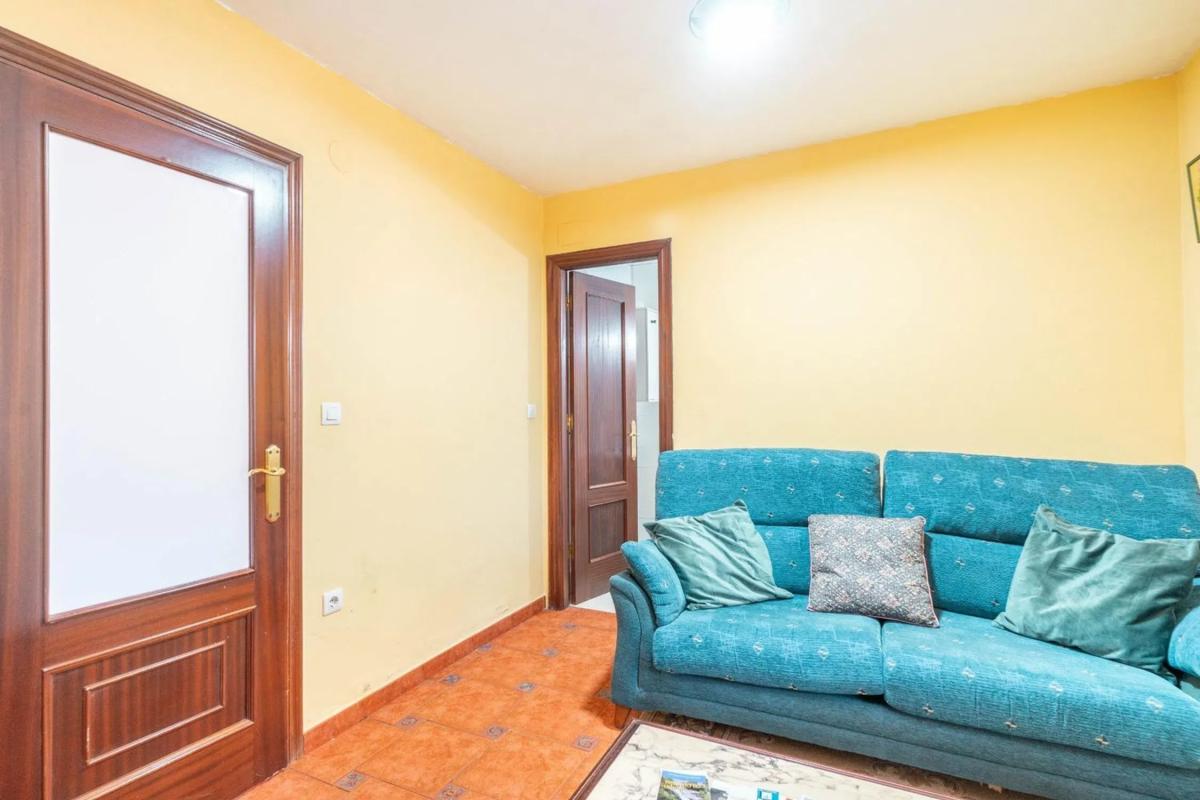 Properties for sale and rent in Spain photo 5