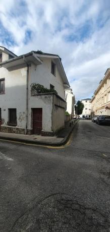 Casa independiente en calle Maleguas, 4 photo 1
